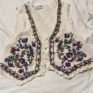 Extra Touch Cream Knit Vest